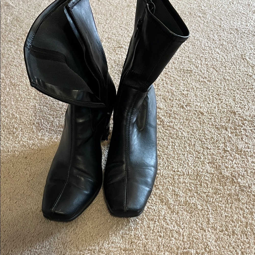 AEROSOLES Black Heeled Boots